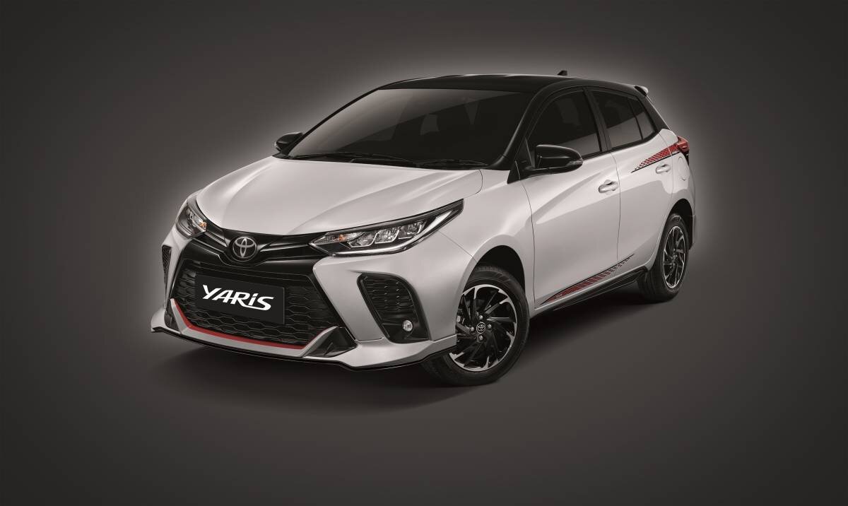 Toyota обновила Yaris для развивающихся стран и показала кросс-версию X-Urban