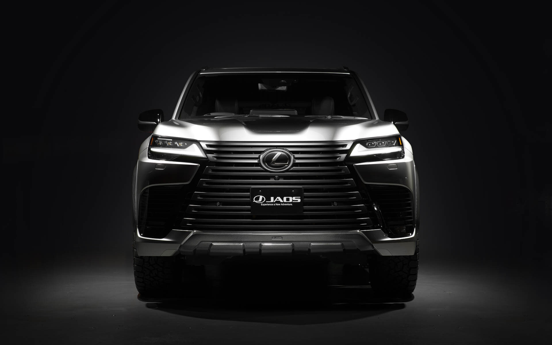 Японская компания Jaos показала тюнинг для Lexus LX600