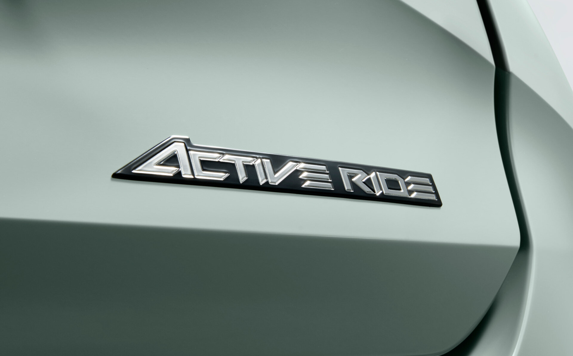 Toyota начала продажи Corolla Touring в спецверсии Active Ride