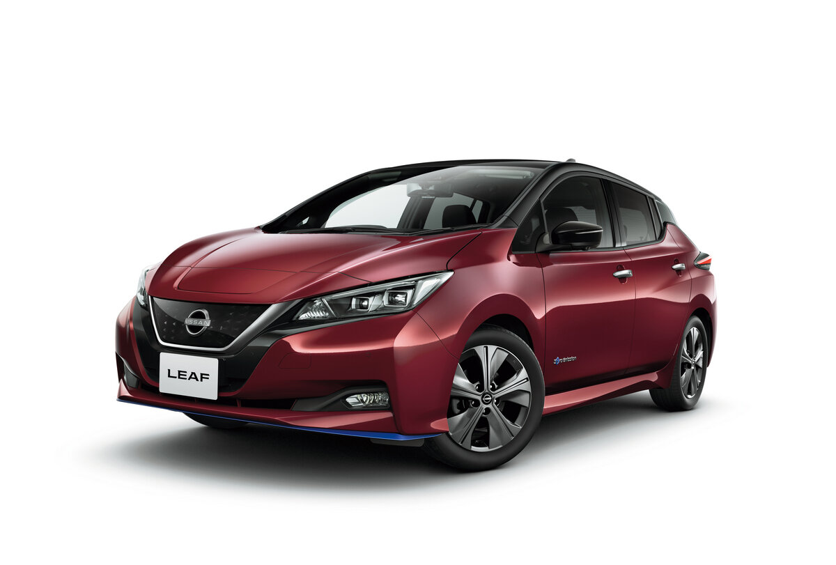 Nissan Leaf подвергли легкому обновлению