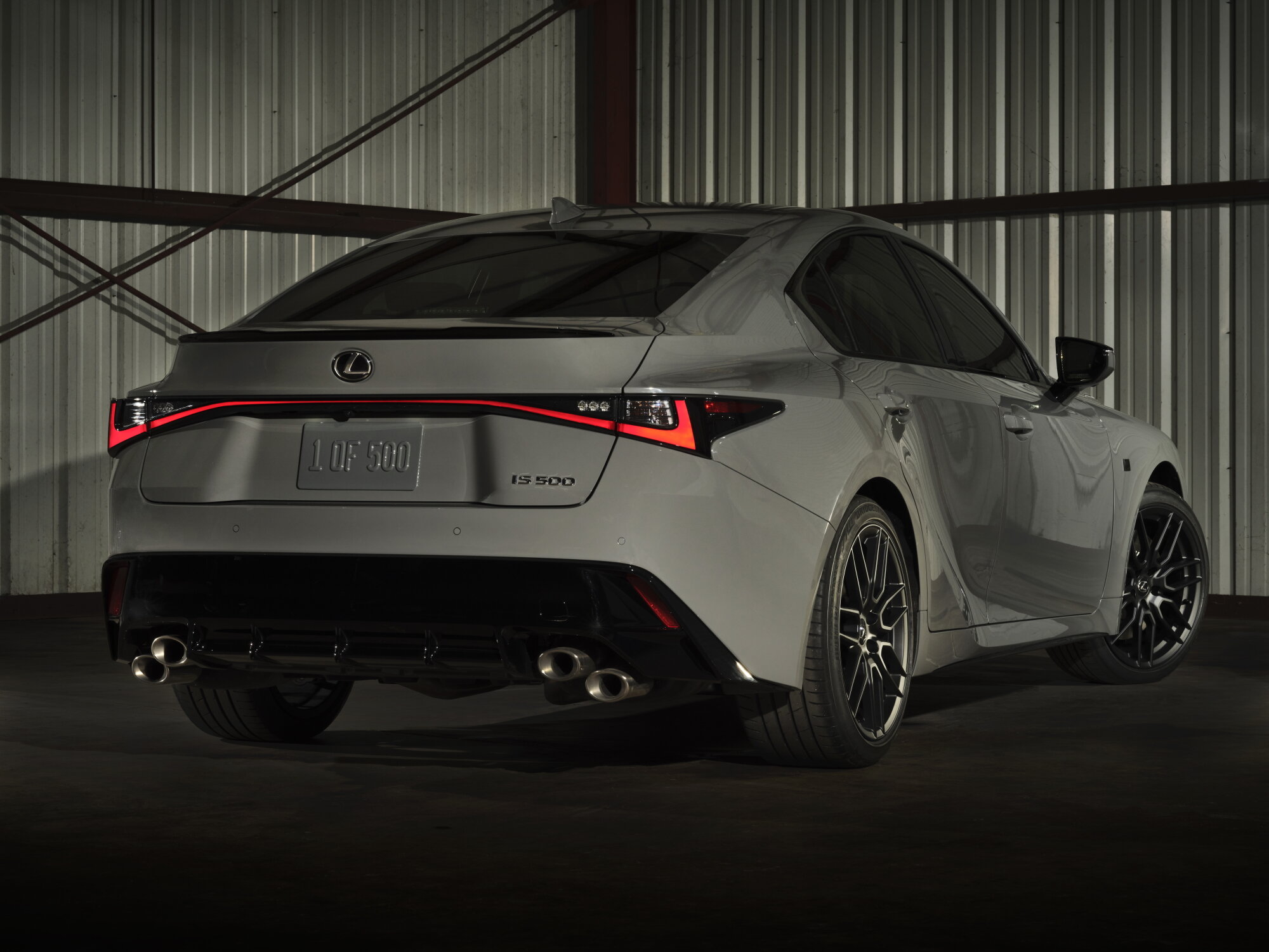 Спортседан Lexus IS 500 F Sport Performance получил ограниченную версию Launch Edition