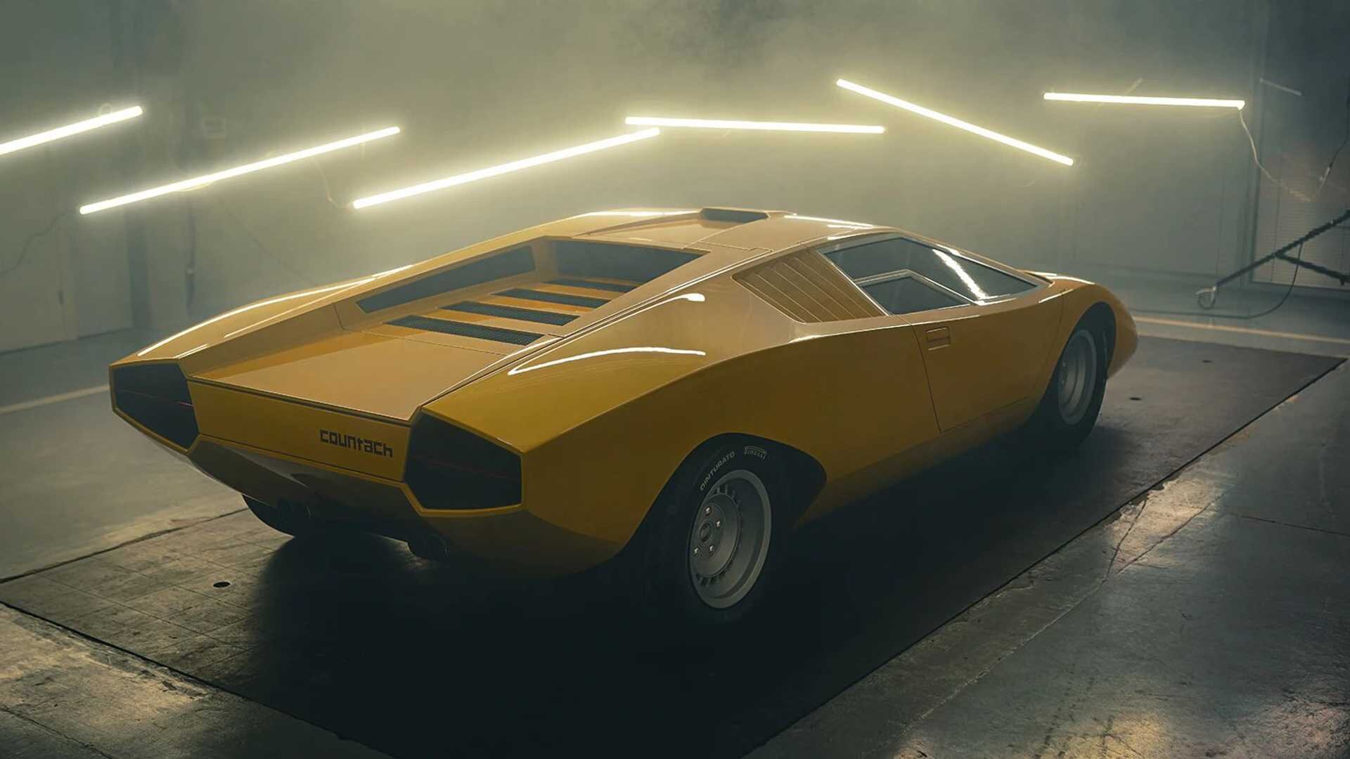 ВИДЕО: копия первого Lamborghini Countach вблизи