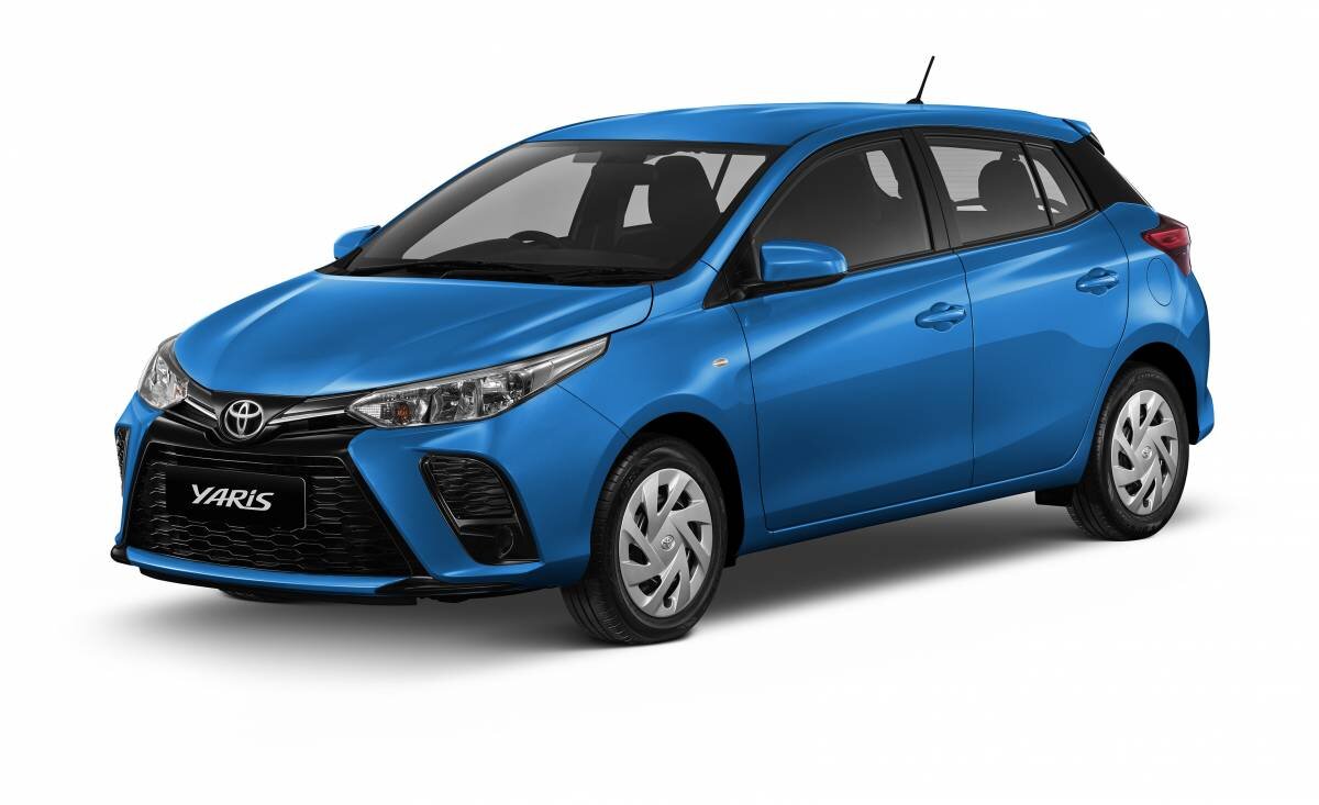 Toyota обновила Yaris для развивающихся стран и показала кросс-версию X-Urban