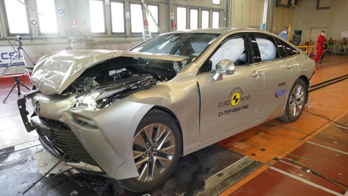 Euro NCAP испытала пять машин: Outback, Mirai, Q4 e-tron и два китайца