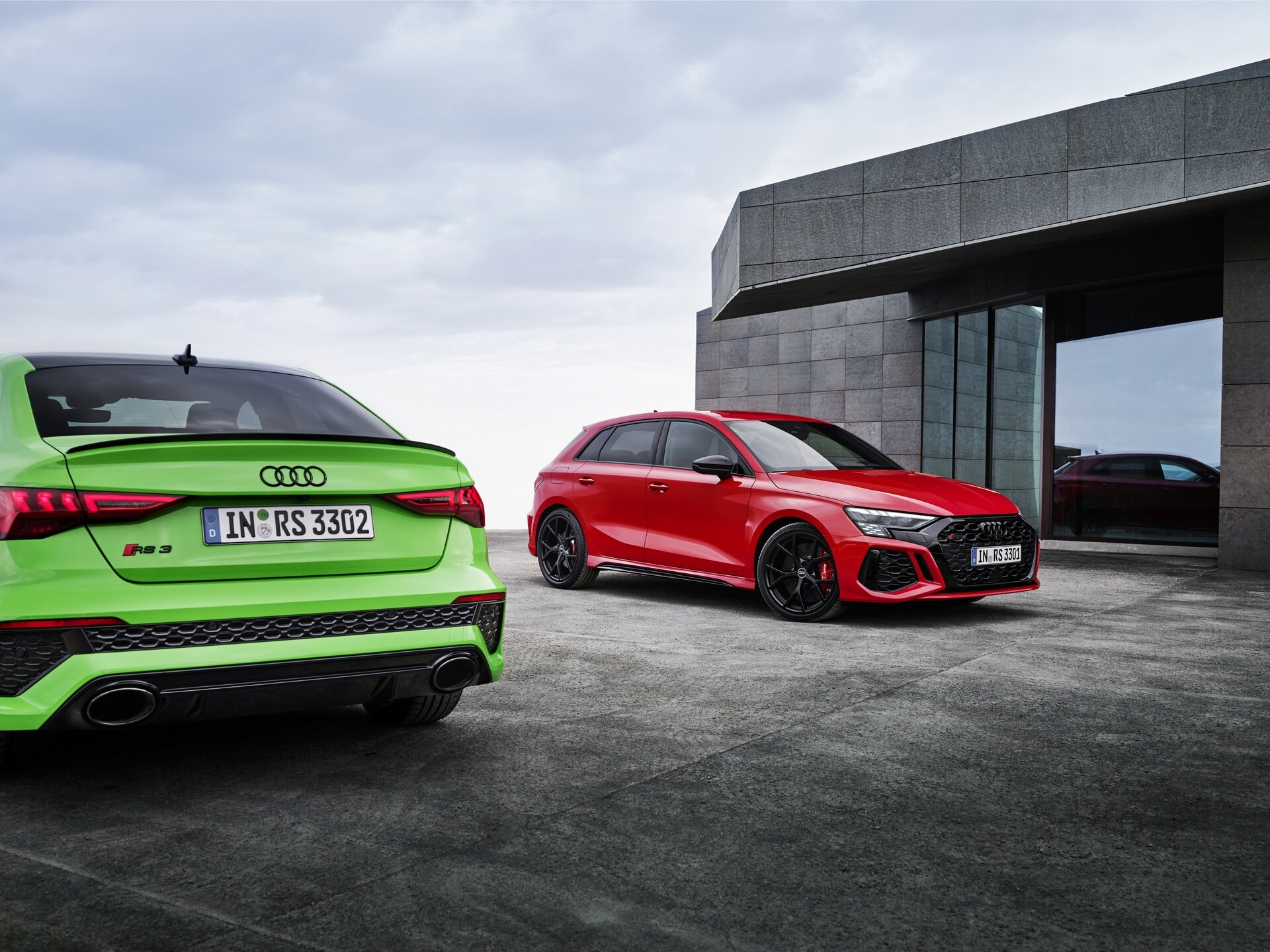 Audi RS3 нового поколения сохранила турбопятерку и получила инновационную заднюю ось