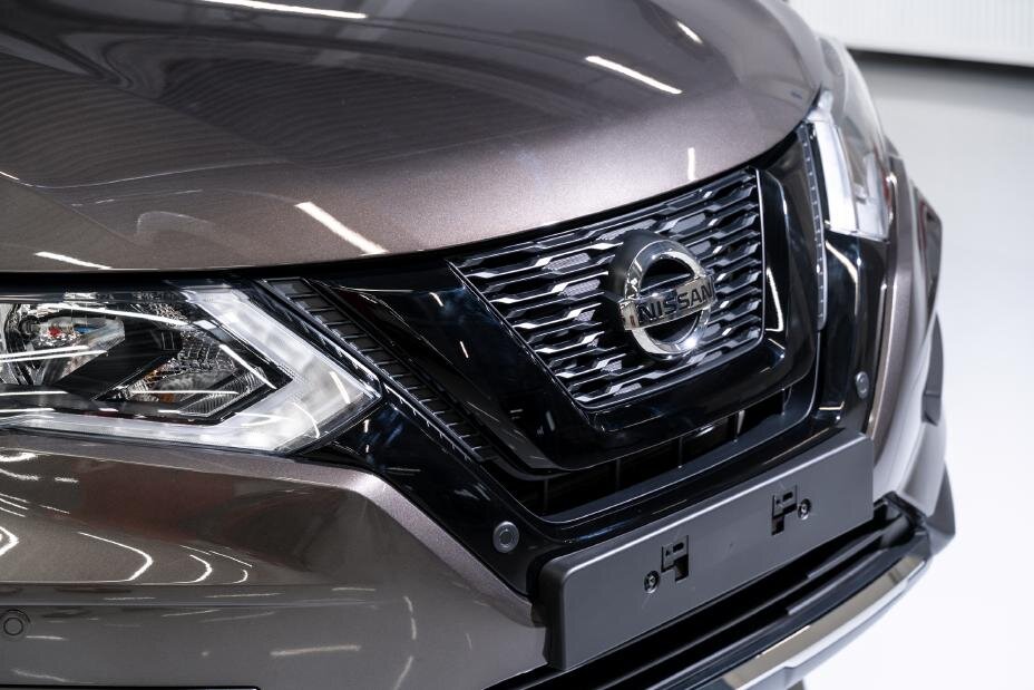 Nissan начал продавать в России Qashqai и X-Trail в черной спецверсии N-Design