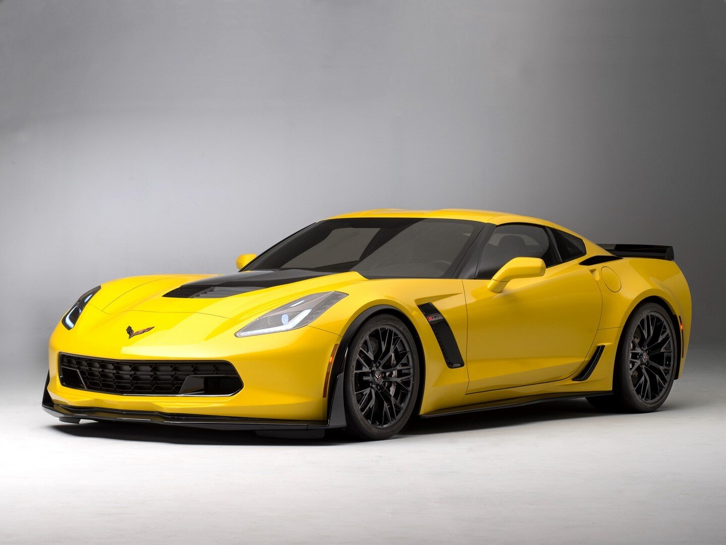 GM представила новую топ-версию Chevrolet Corvette