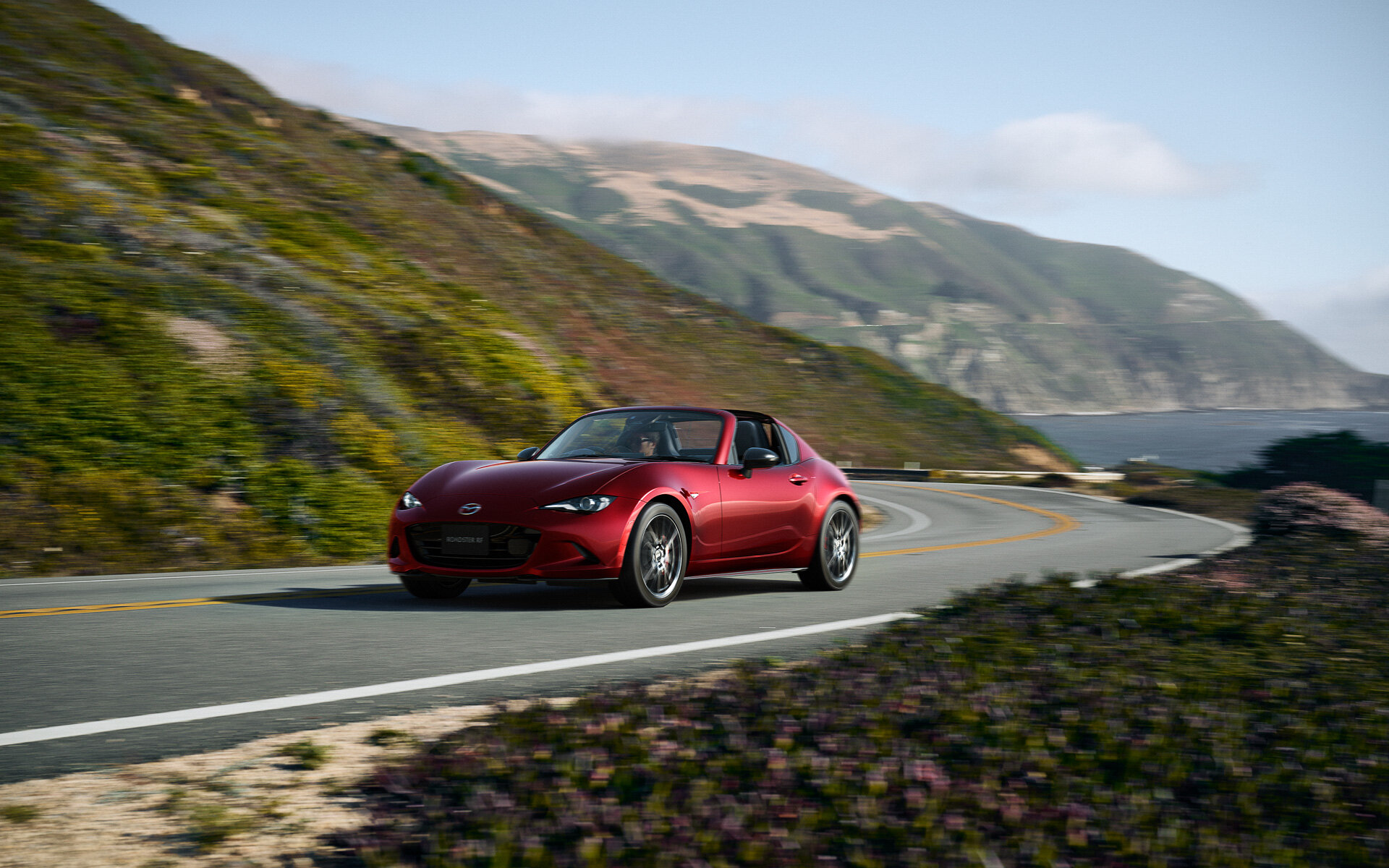 В Японии начали предлагать обновленную Mazda MX-5