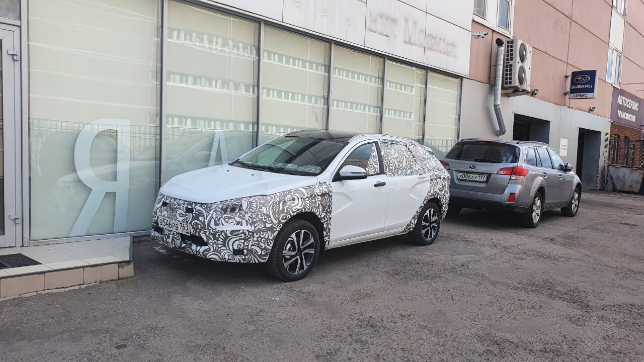 Рестайлинговая Lada Vesta уже в базе будет иметь LED-светотехнику