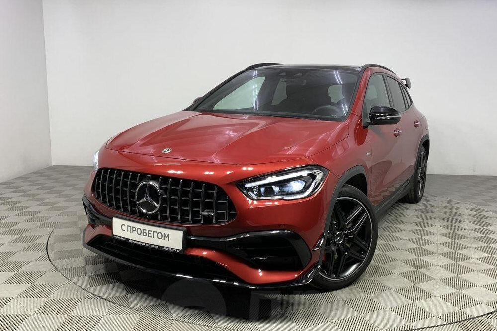 Спортивный Mercedes-AMG GLA подвергли легкой модернизации