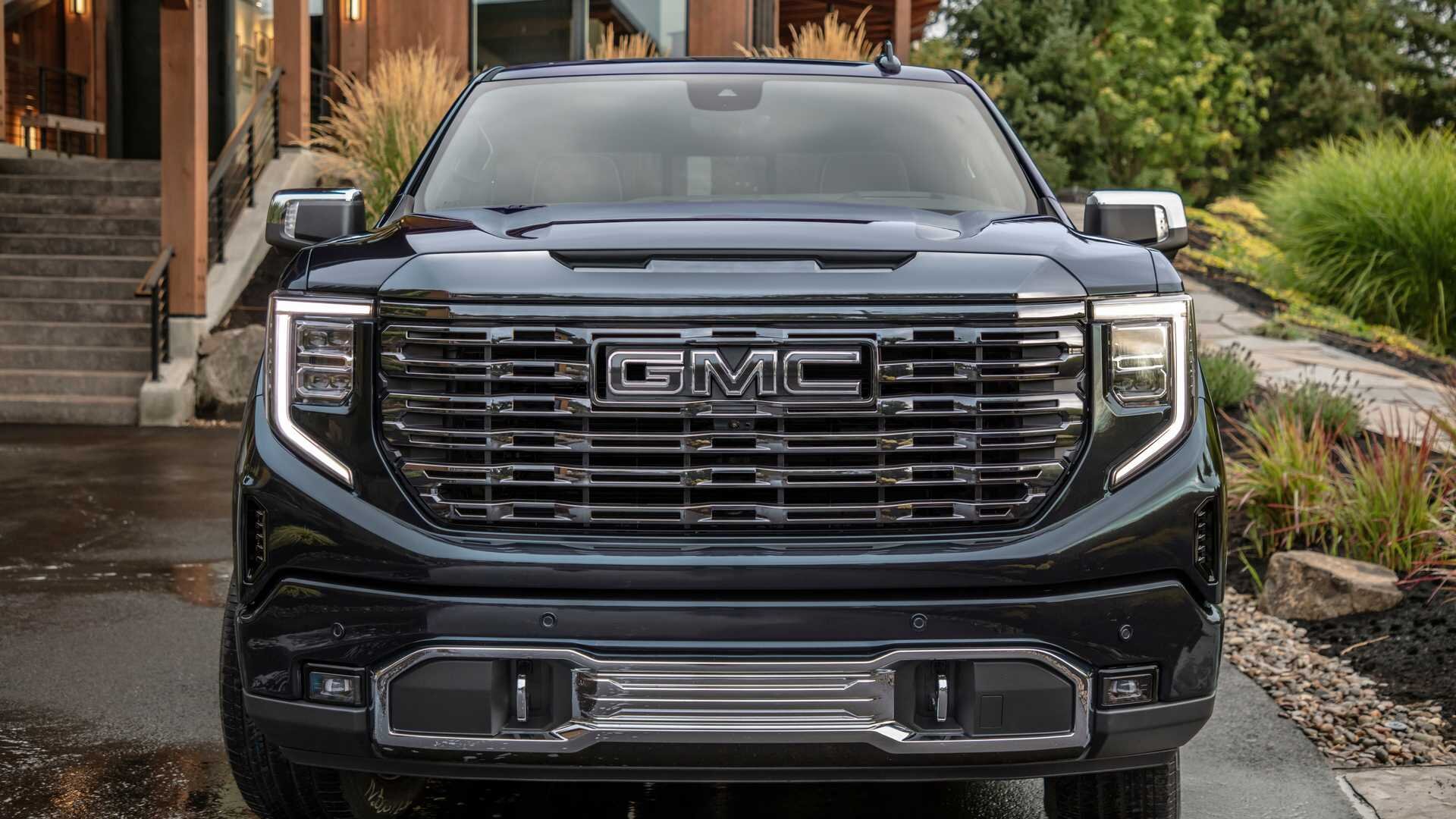 GM представила обновленный пикап GMC Sierra