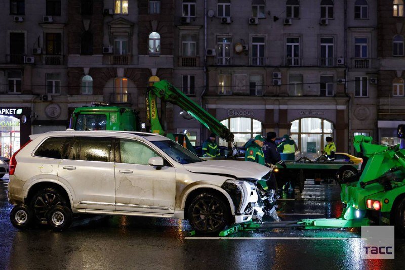 В Сеть выложили видео резонансного ДТП в Москве