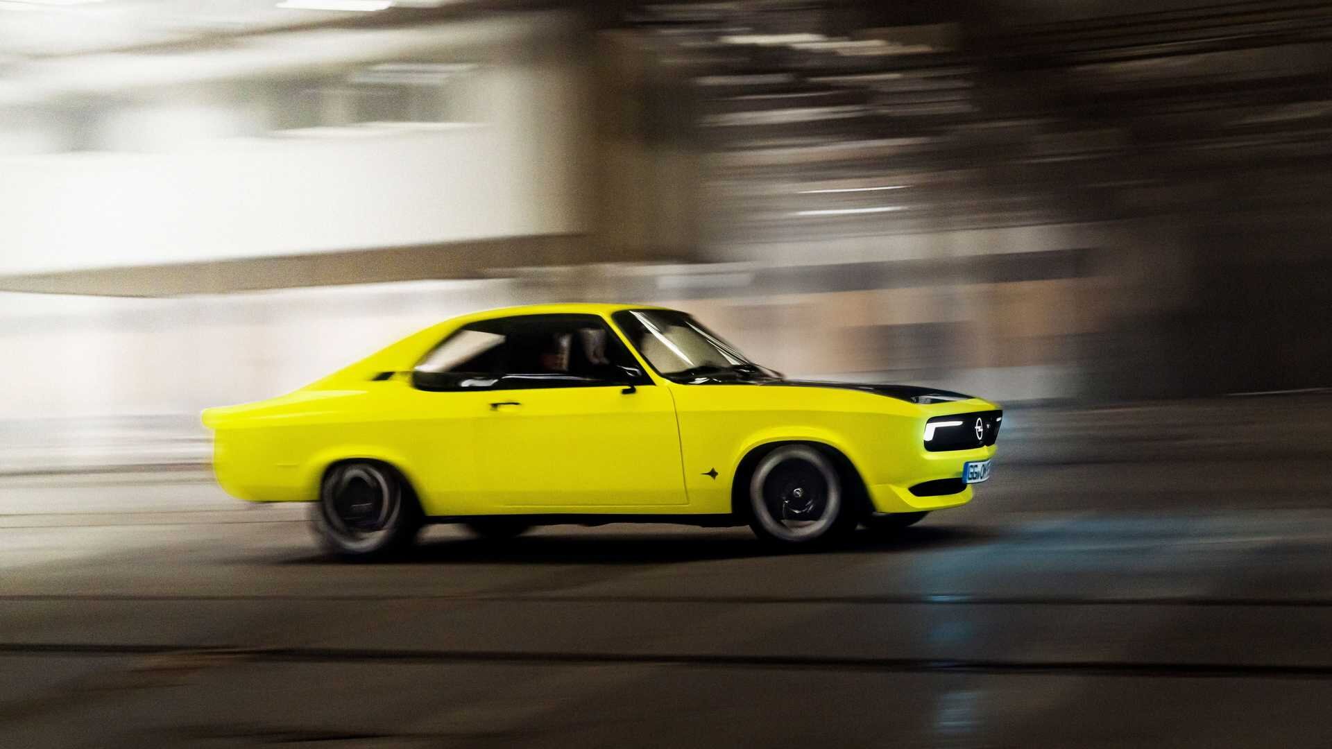 Opel превратил легендарную Manta в электромобиль