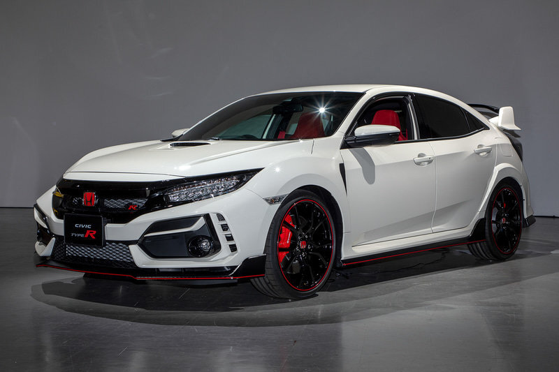 Honda показала Civic Type R нового поколения. Пока в камуфляже