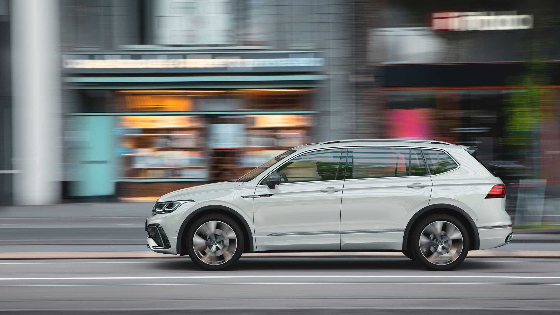 Volkswagen обновил семиместный Tiguan Allspace