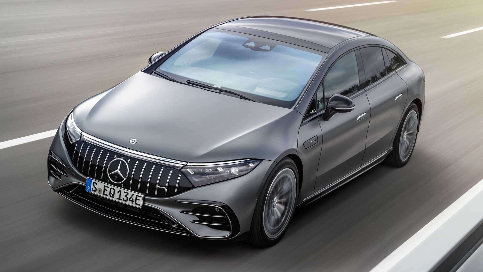 Mercedes-AMG представил 761-сильный лифтбек EQS 53