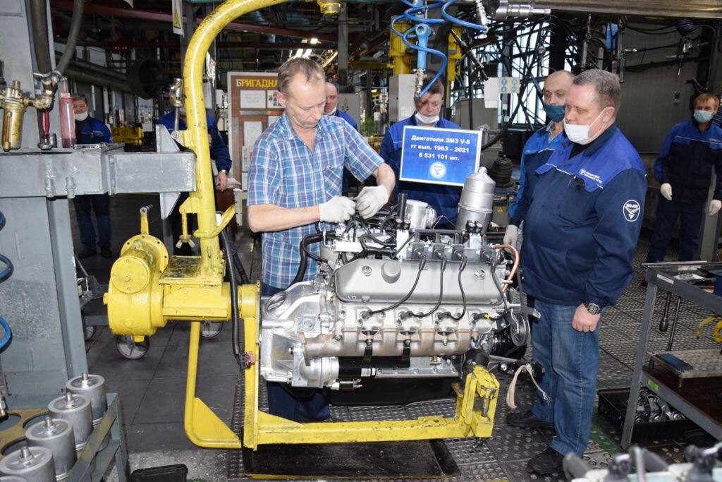 ЗМЗ снял с производства свой легендарный V8, который делал почти 60 лет