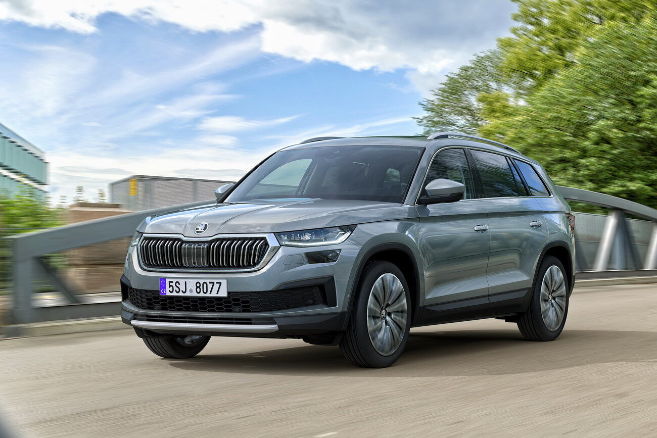 Skoda Kodiaq с обновлением получила прищуренные фары