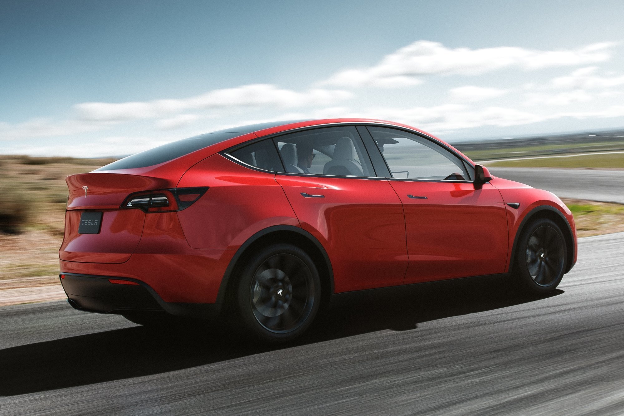 Tesla столкнулась с массовыми поломками рычагов подвески на электрокроссе Model Y