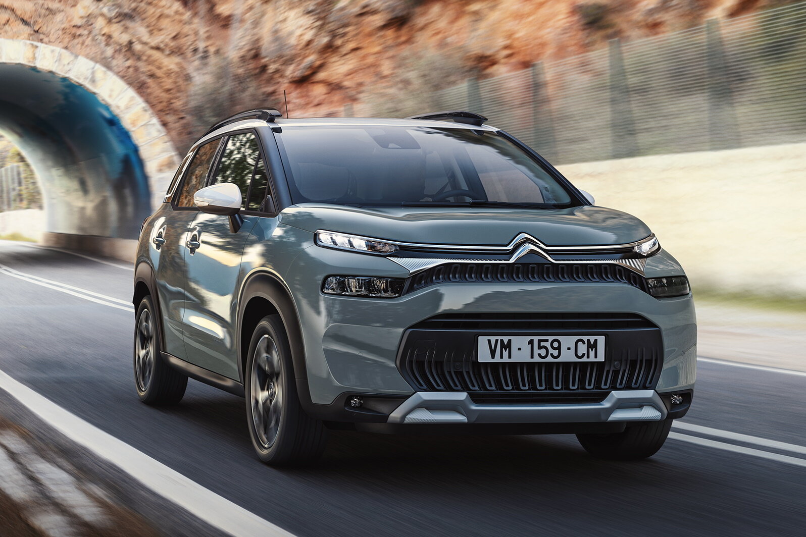 В России стартовали живые продажи обновленного Citroen C3 Aircross