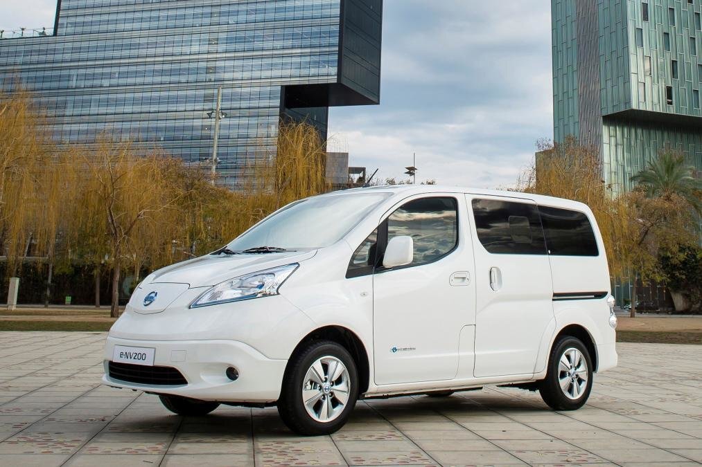 Nissan отказался от собственного семейства NV200 в пользу копии Renault