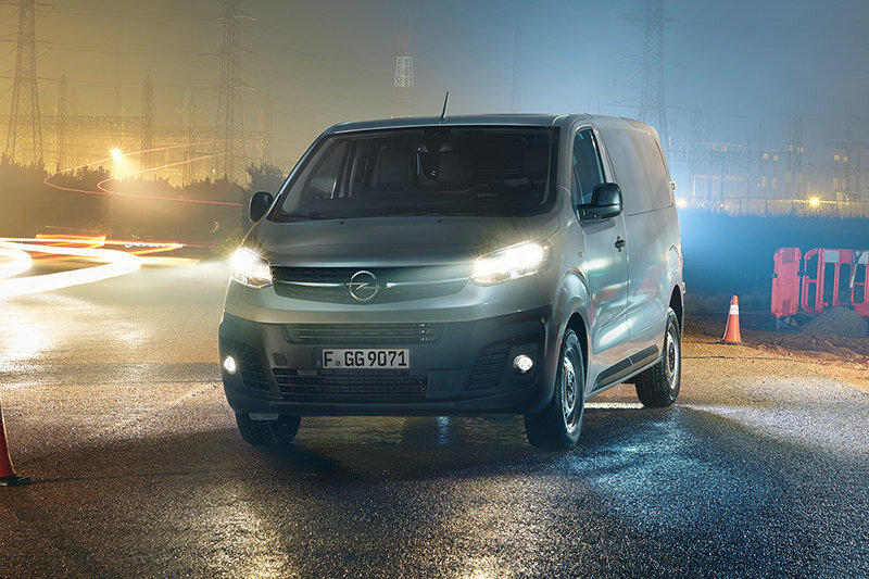 В России расширили гамму Opel Vivaro