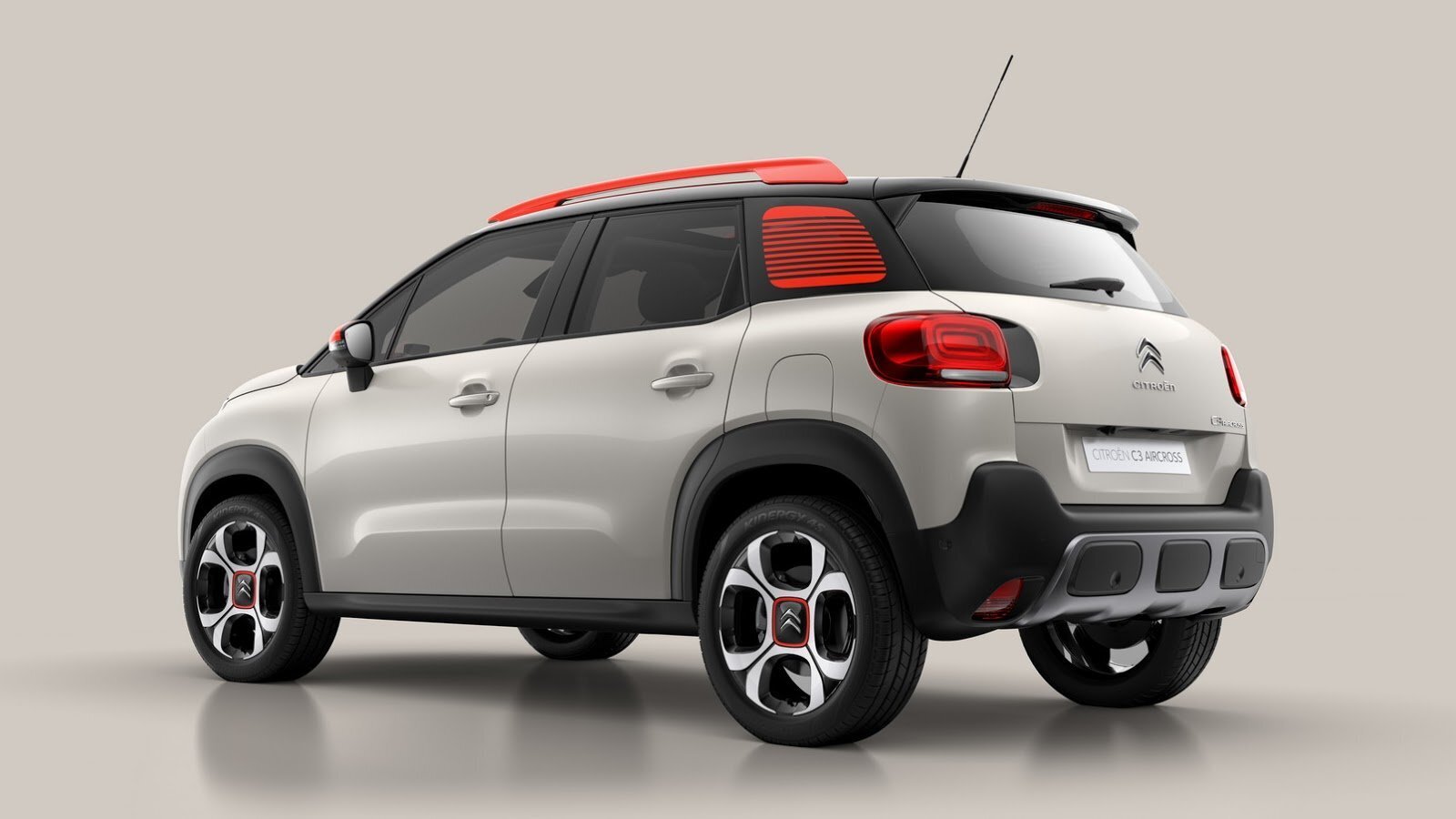 Обновленный кроссовер Citroen C3 Aircross: цены для России