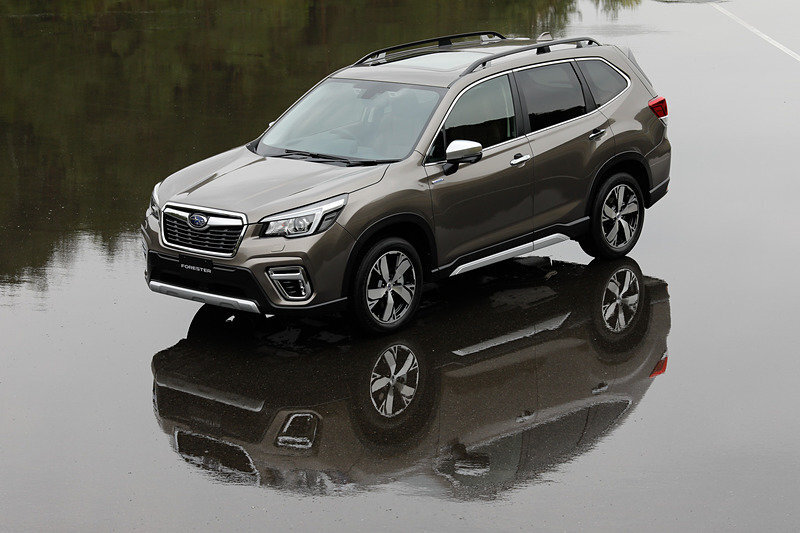 Subaru запустила продажи обновленного Forester в Японии