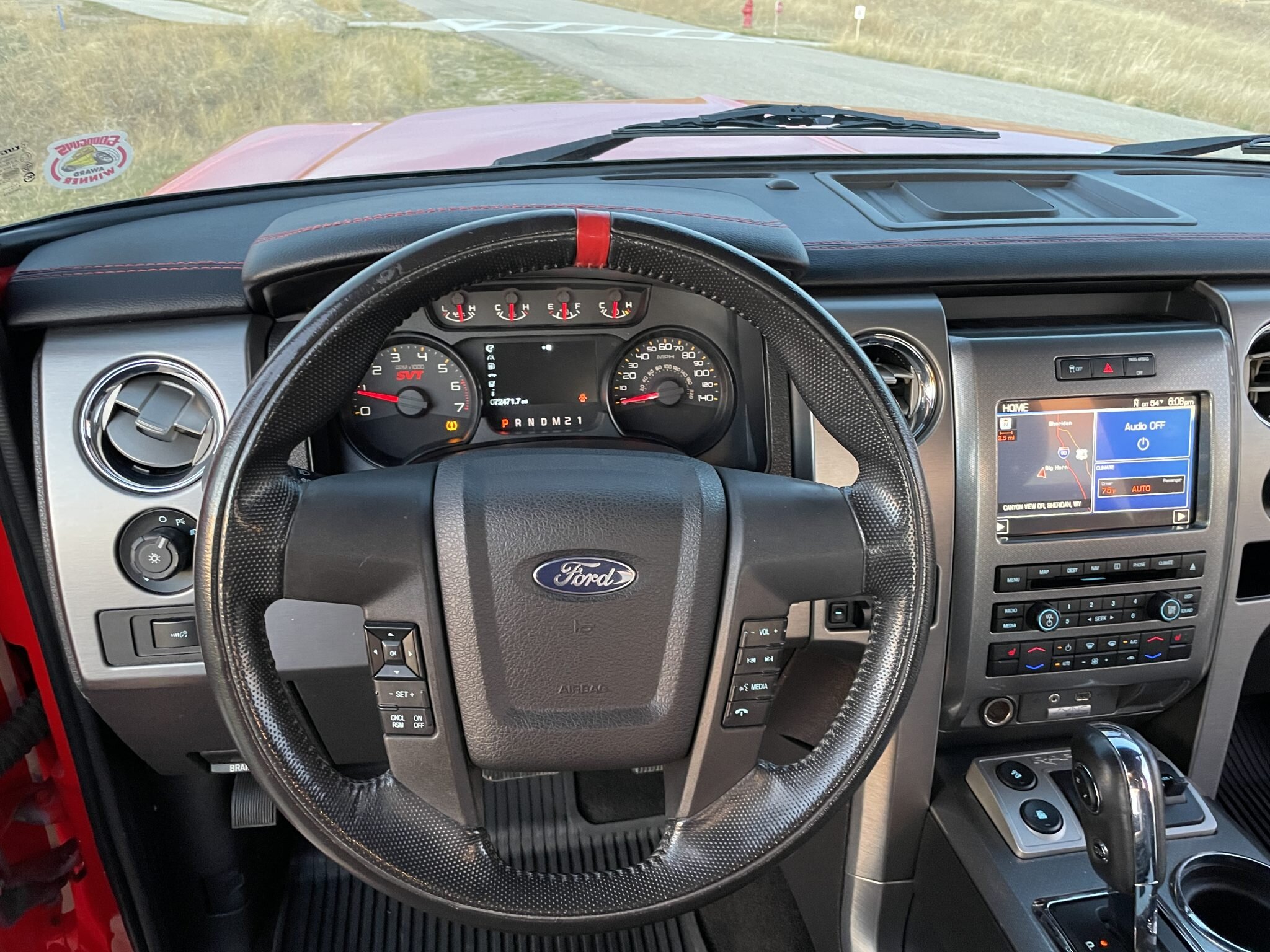 Ford F-150 SVT Raptor замаскировали под пикапы Форд из 70-х