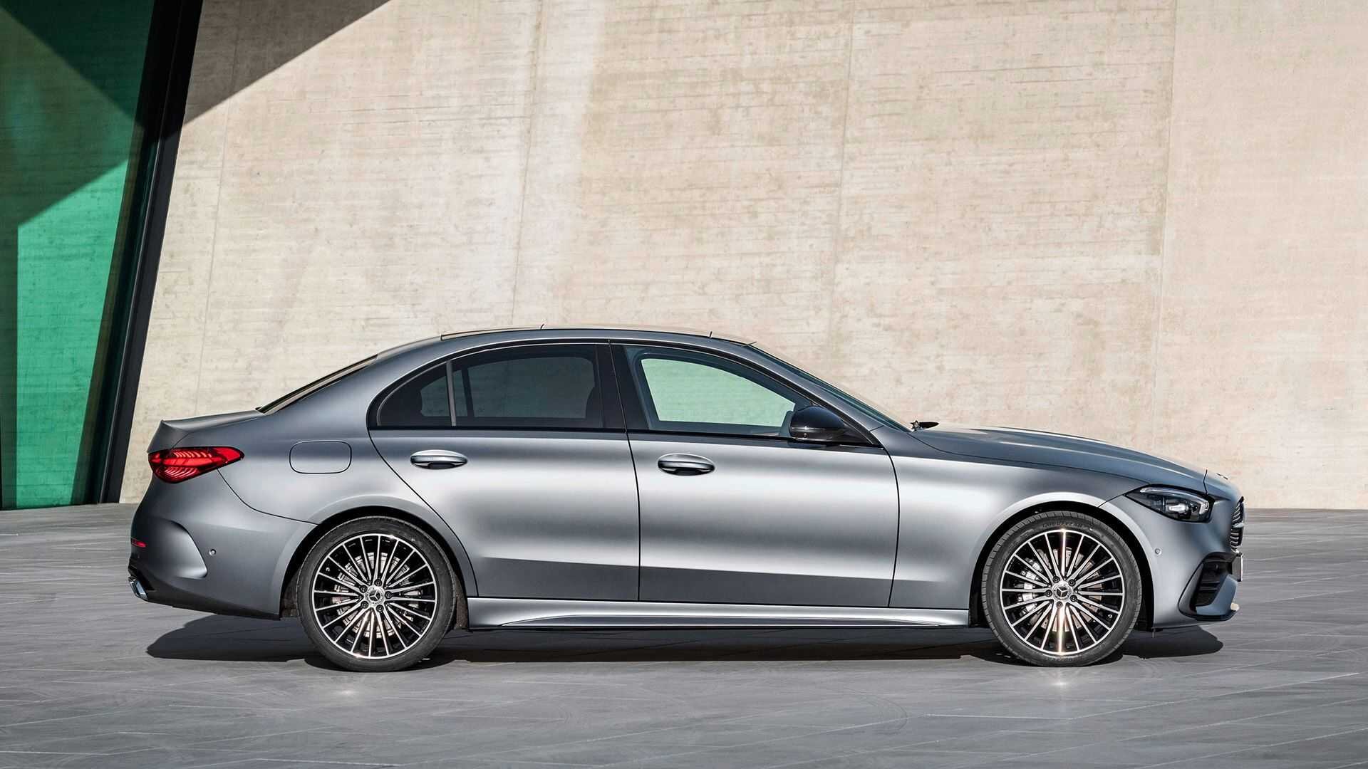 Mercedes-Benz представил C-Class нового поколения