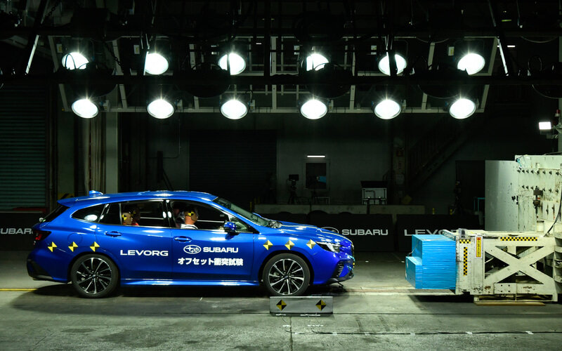 Subaru Levorg признали самым безопасным японским автомобилем