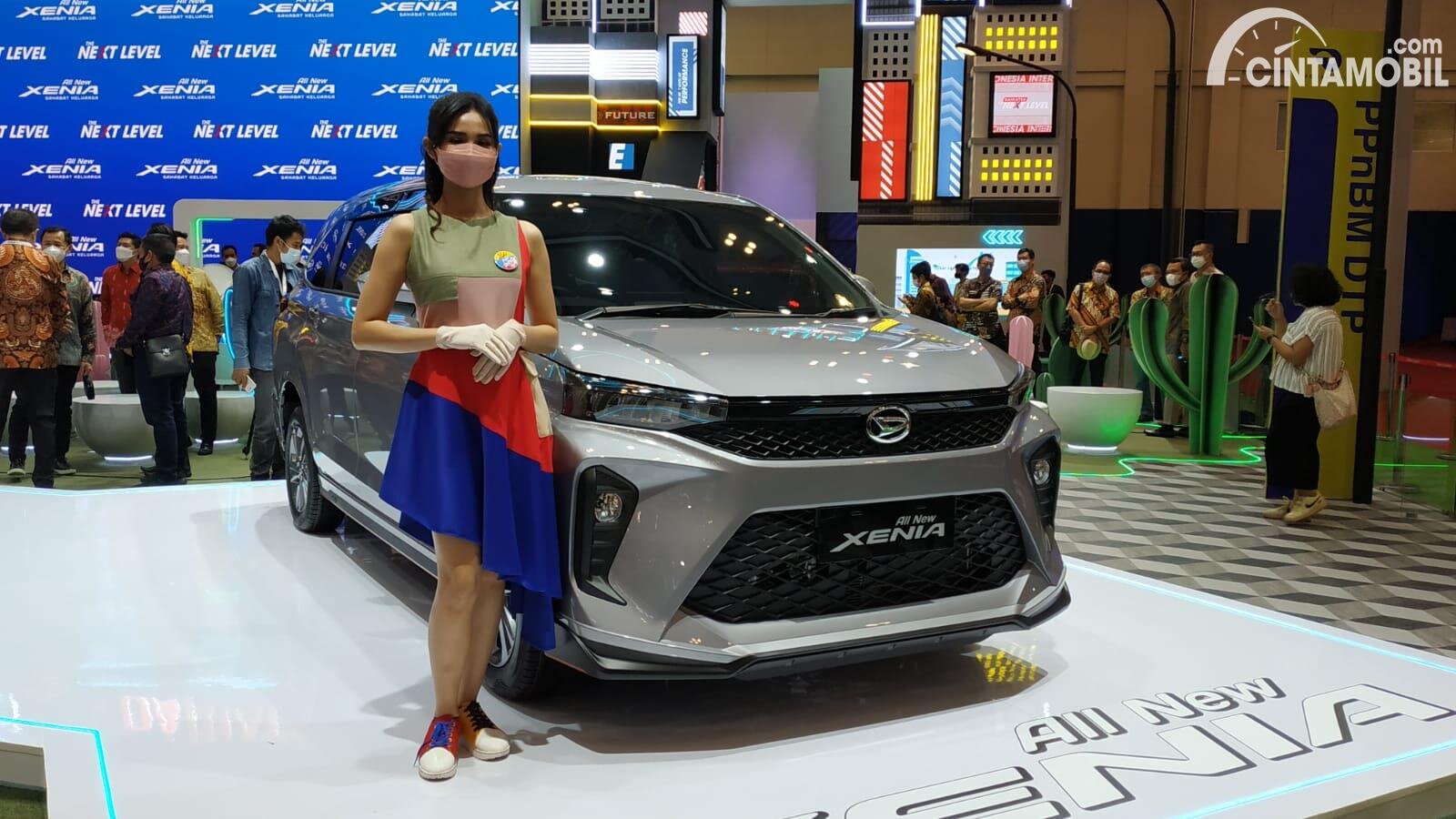 Toyota и Daihatsu представили новое поколение совместных минивэнов