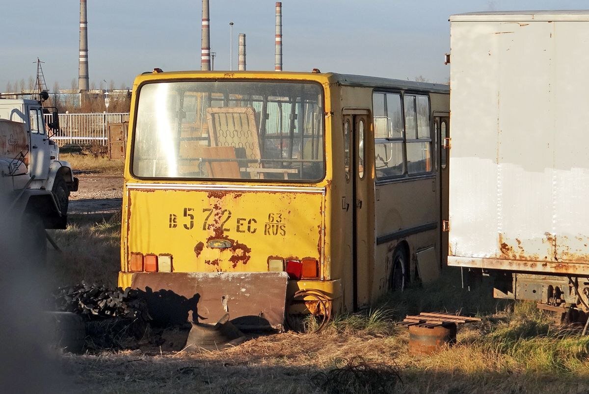 Запасники музея АвтоВАЗа: уникальные прототипы раскурочены и гниют под открытым небом (ФОТО)