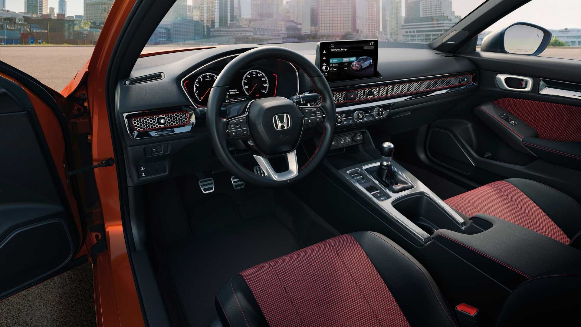 Honda показала драйверский седан Civic Si