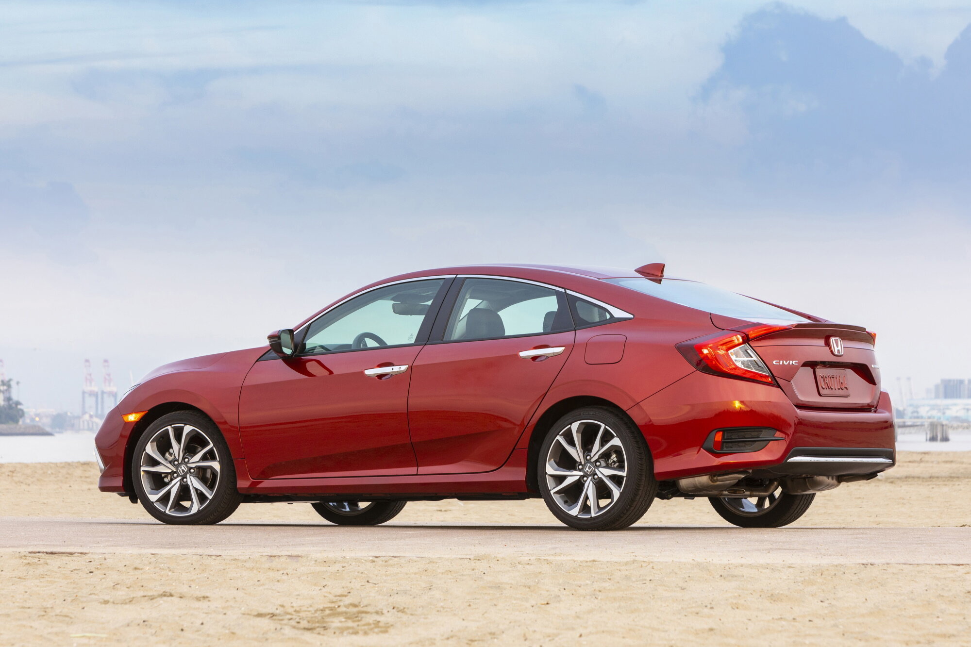 Седан Honda Civic следующего поколения: первые живые фото