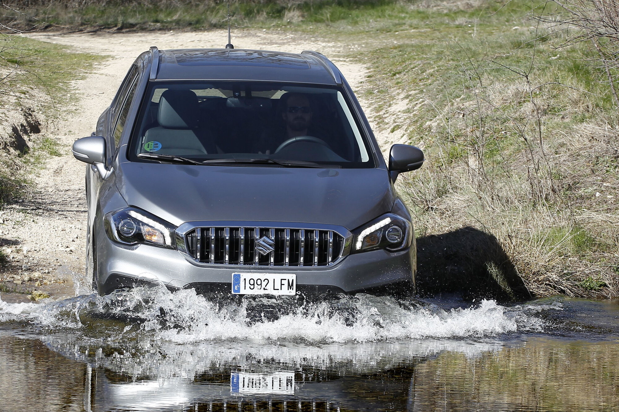 Suzuki подняла цены на кроссоверы в России