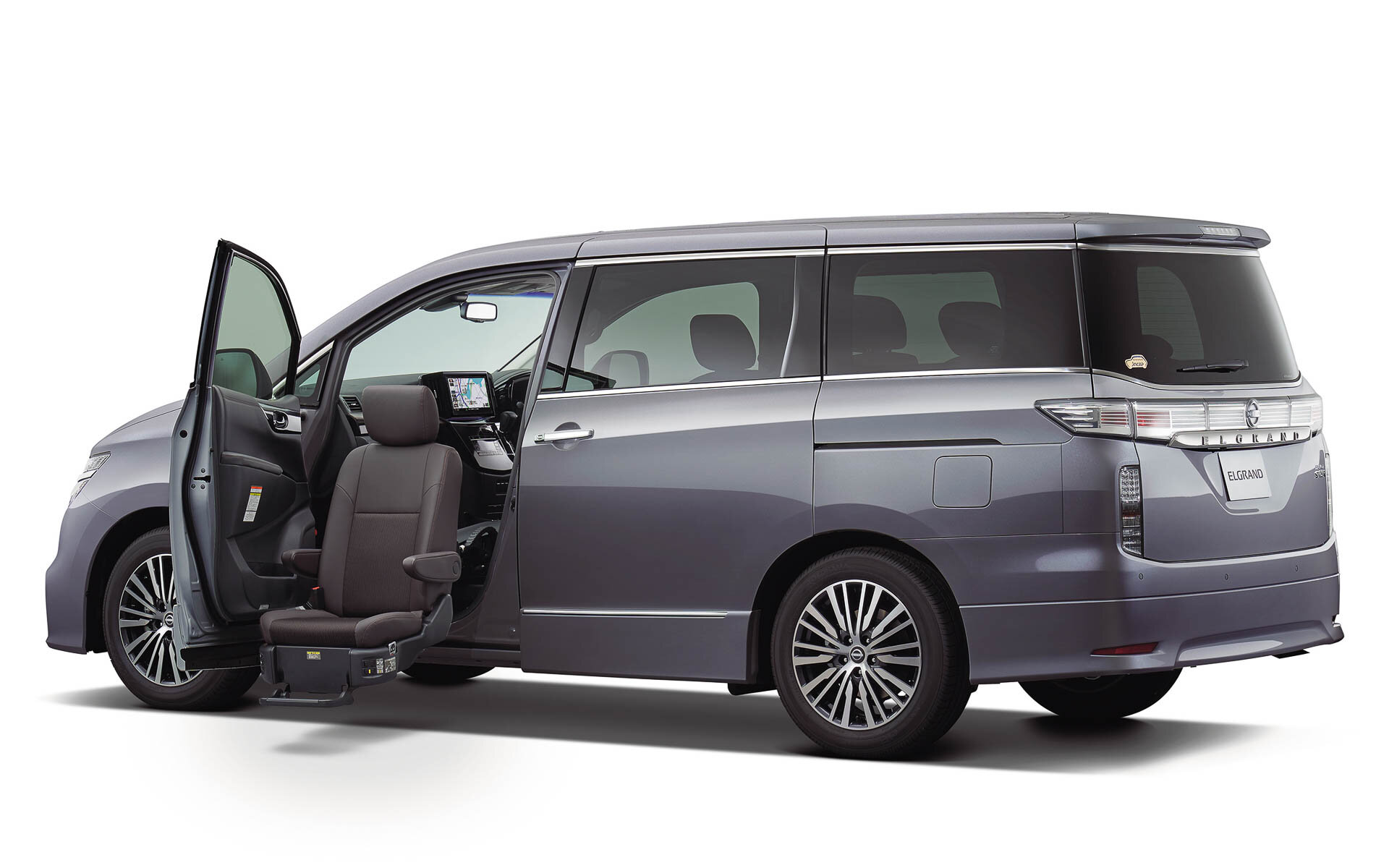 Nissan elgrand 3