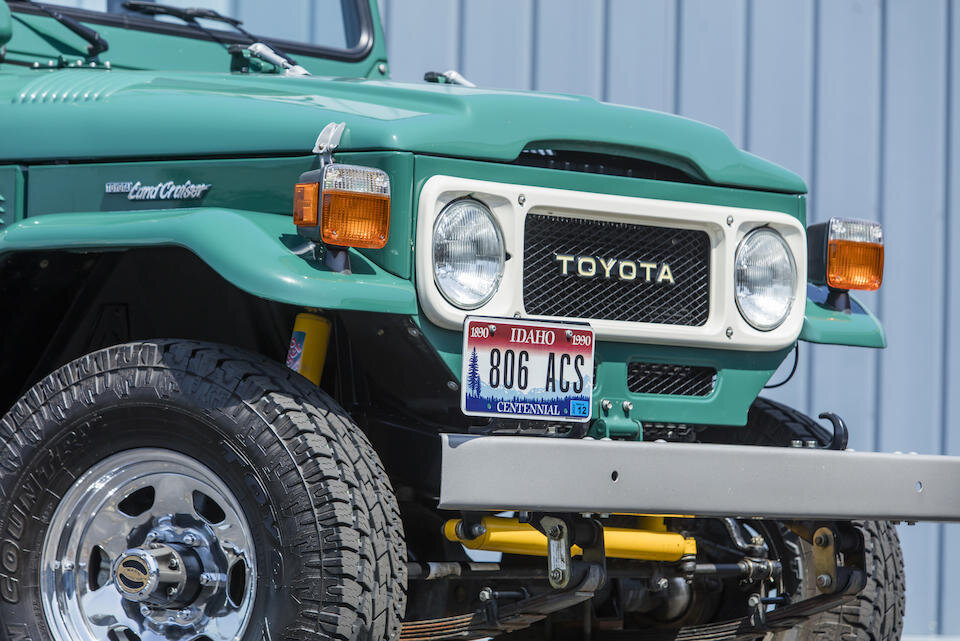 Актер Том Хэнкс выставил на продажу свой Toyota Land Cruiser FJ40