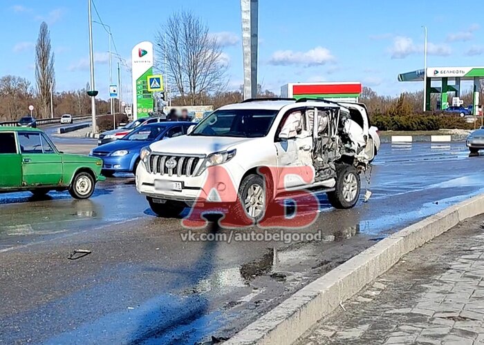 Два бензовоза из военных колонн попали в разные ДТП в Белгородской области (ВИДЕО)