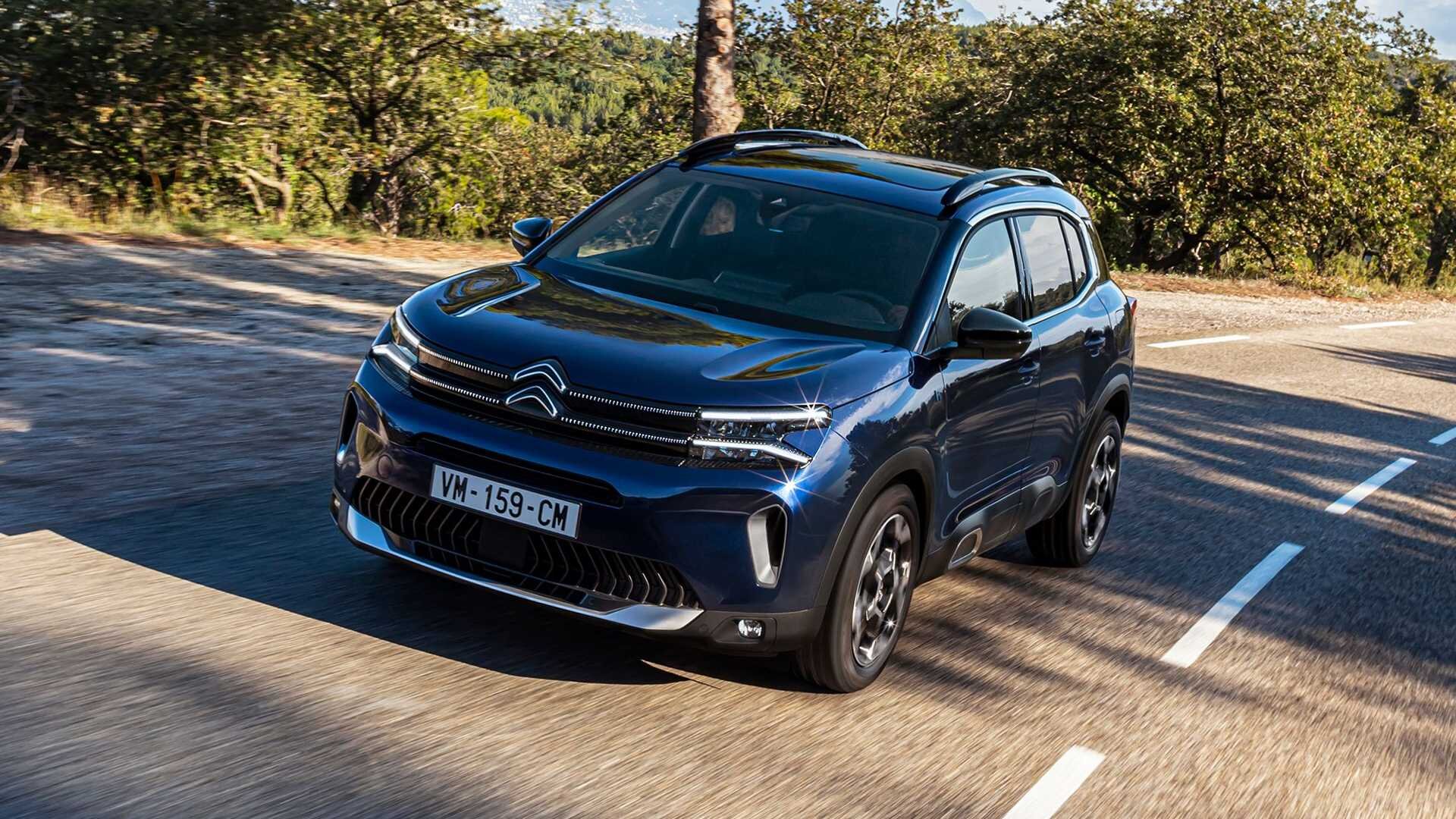 Экстравагантный кроссовер Citroen C5 Aircross подвергли рестайлингу