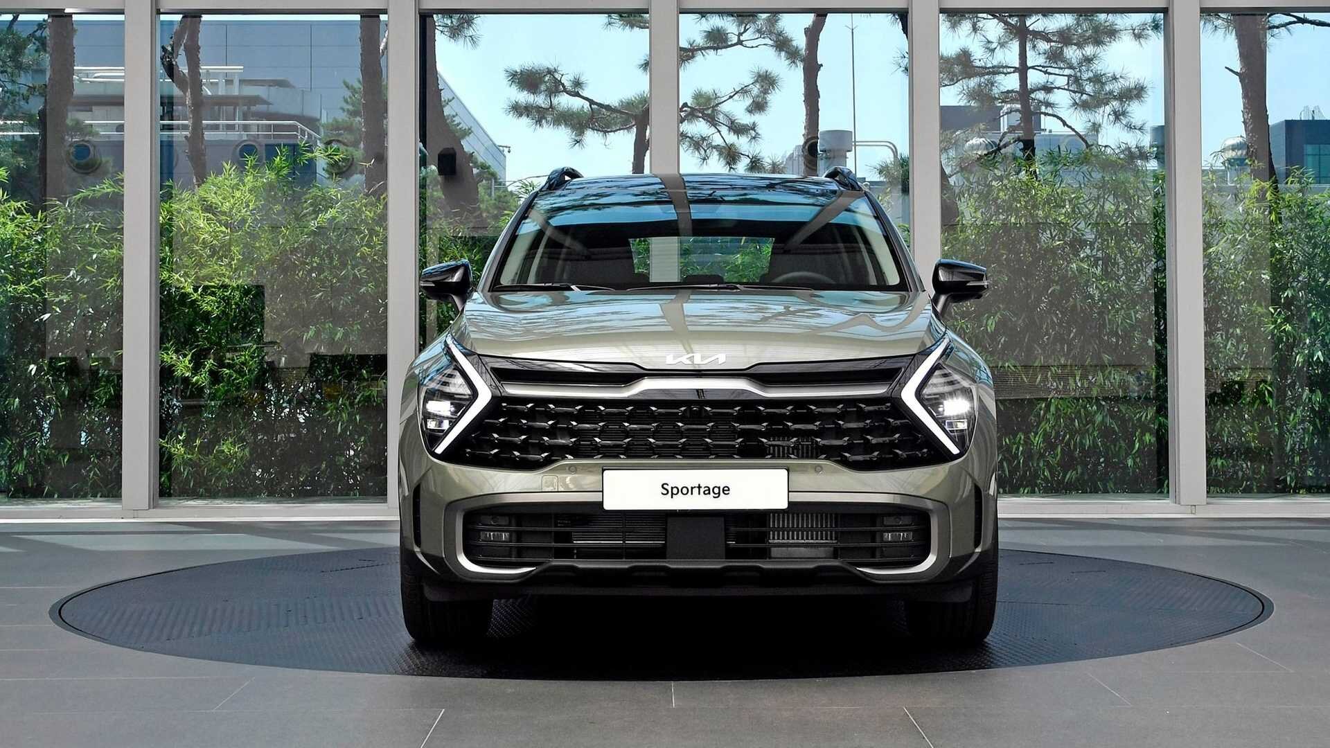 Новый Kia Sportage: фото салона базовой комплектации