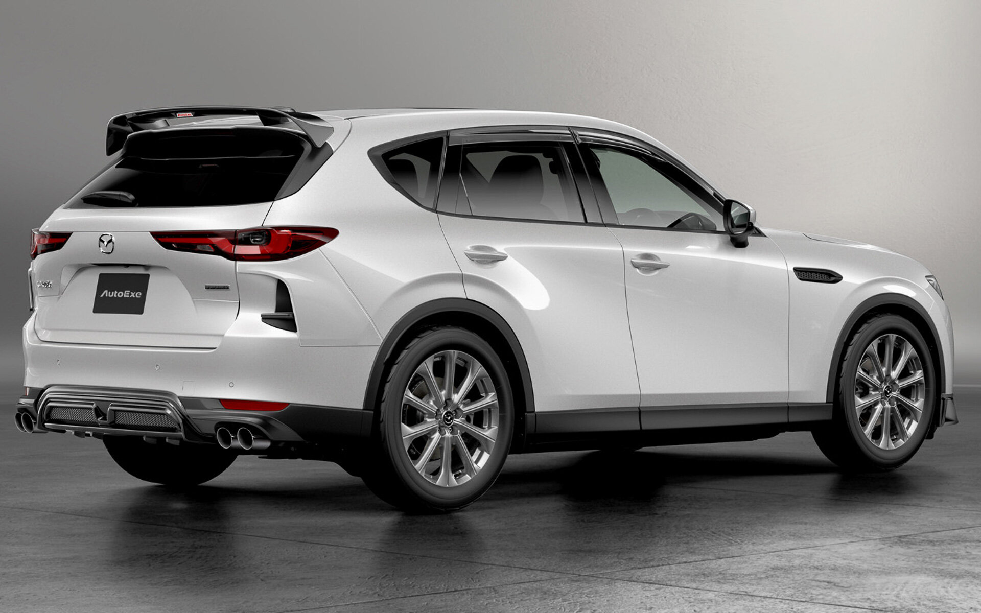 Для люксового кроссовера Mazda CX-60 предложили спортивный обвес