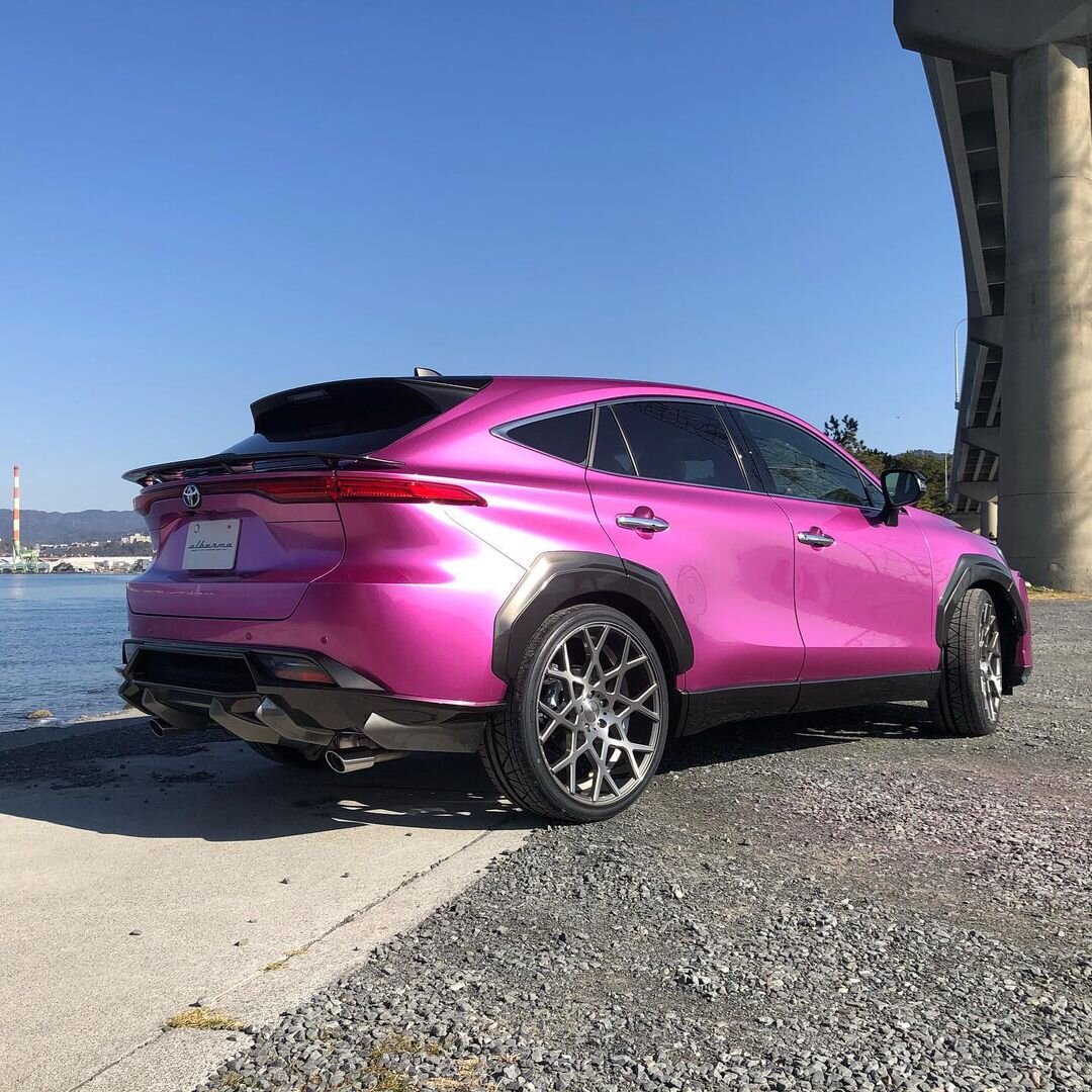 Как Toyota Harrier превратить в Lamborghini Urus? Есть ответ (ФОТО)