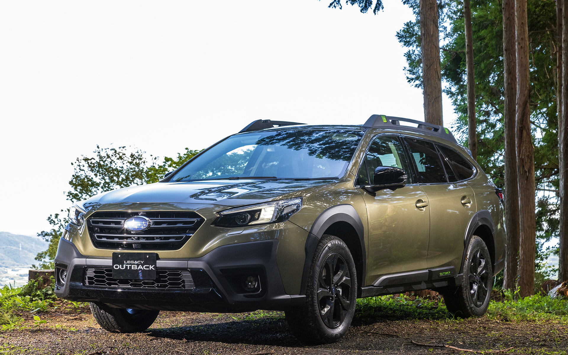 Subaru запустила продажи Legacy Outback в Японии