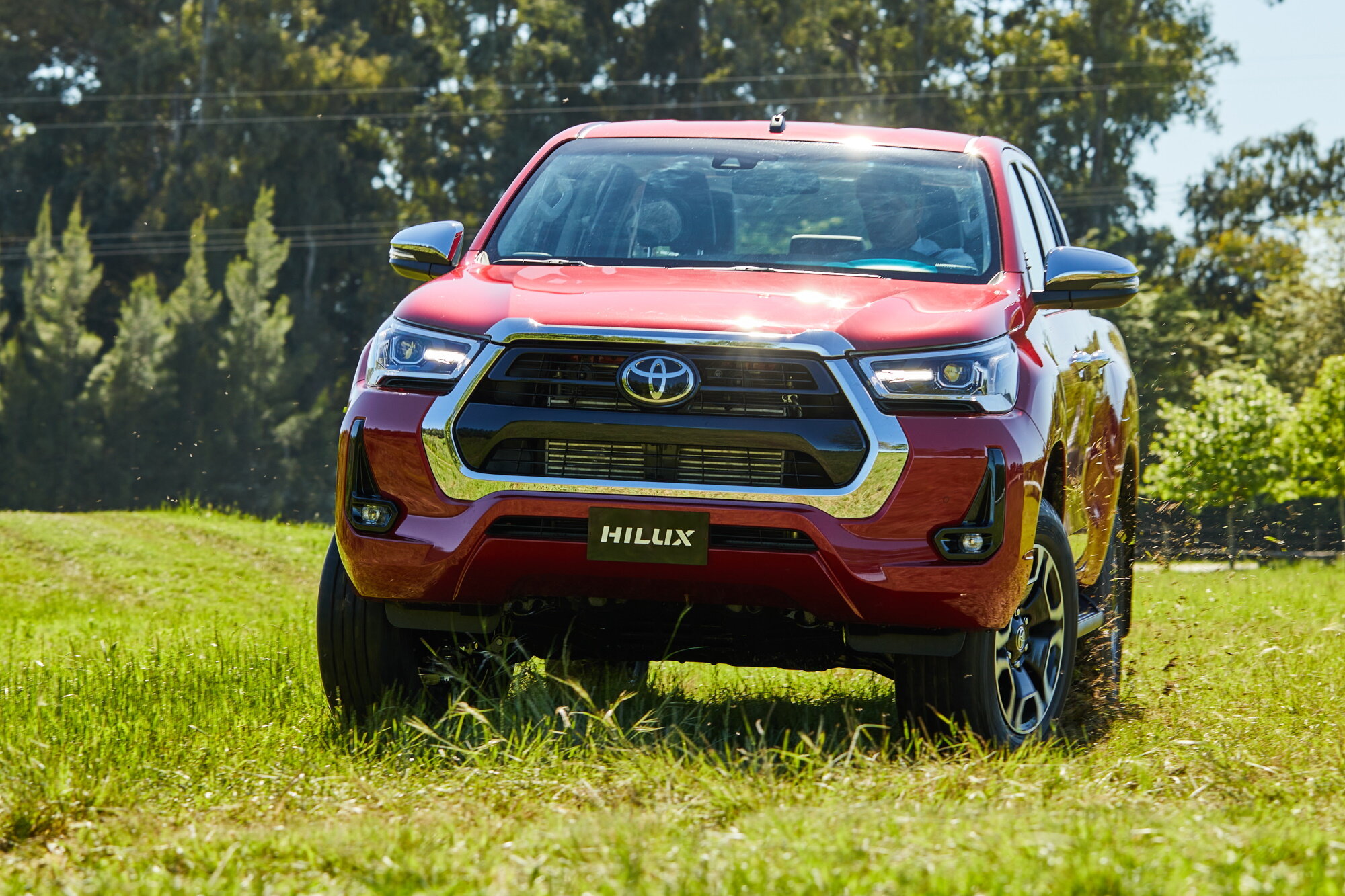 Toyota начала продавать Hilux фермерам за урожай