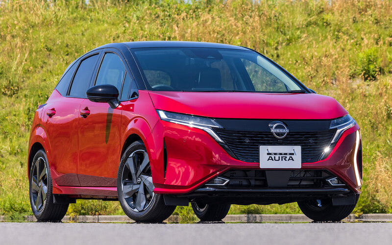 Гамму нового Nissan Note дополнили особо престижной версией Aura