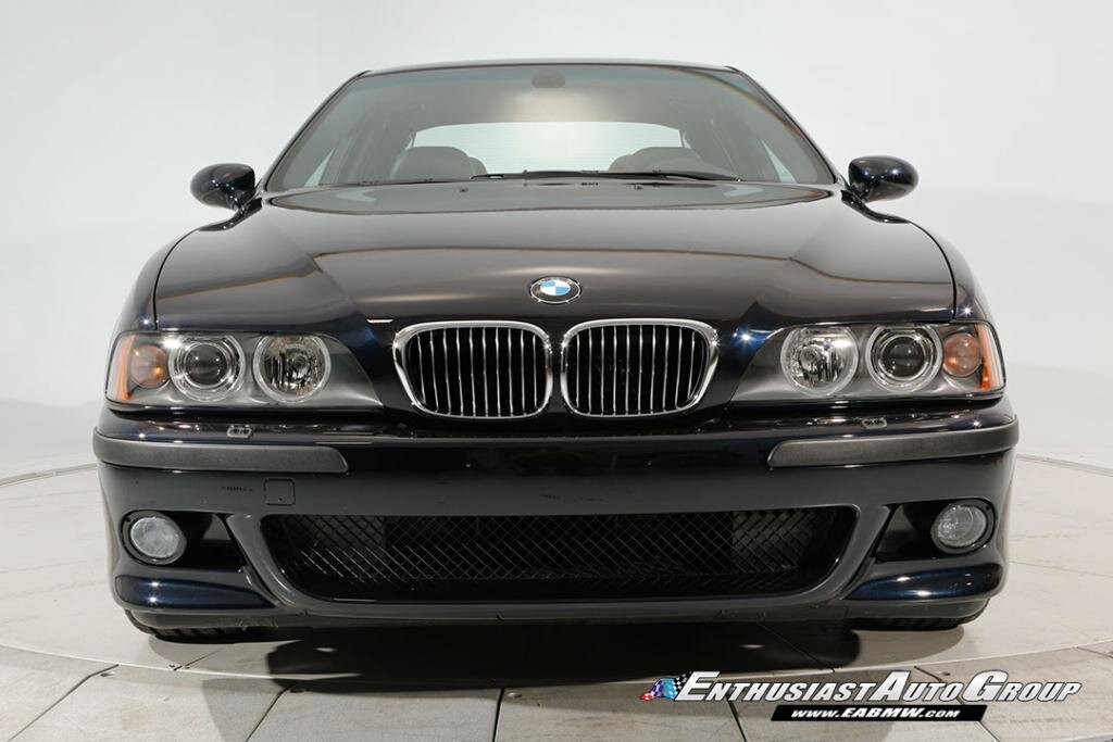 BMW M5 E39 2003 года продали по цене двух новых M5