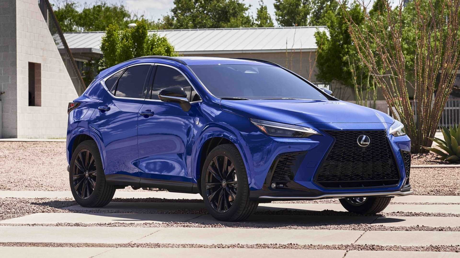 Новый NX стал первым подзаряжаемым гибридом в истории Lexus