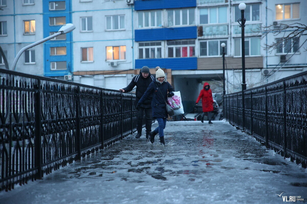 Во Владивостоке ледяной дождь. ФОТО