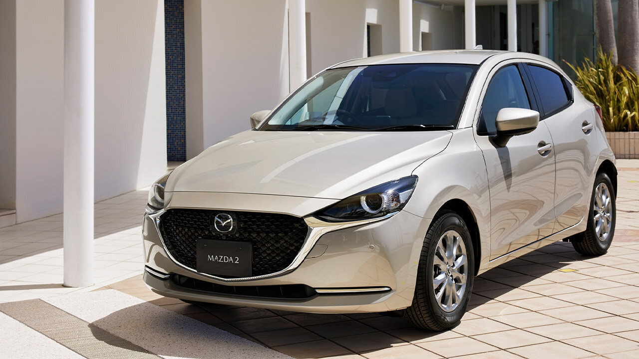 Mazda3 2022 модельного года: новый цвет, 253-сильный турбомотор и полный привод